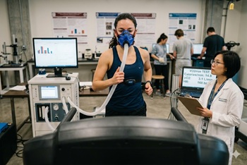 Measuring daily calorie expenditure